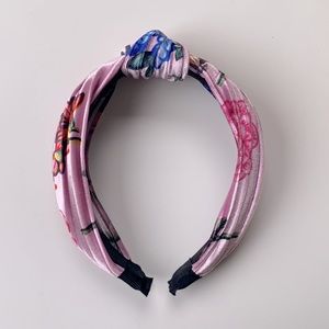 Floral headband 🌸🌹🌺🌷🌻